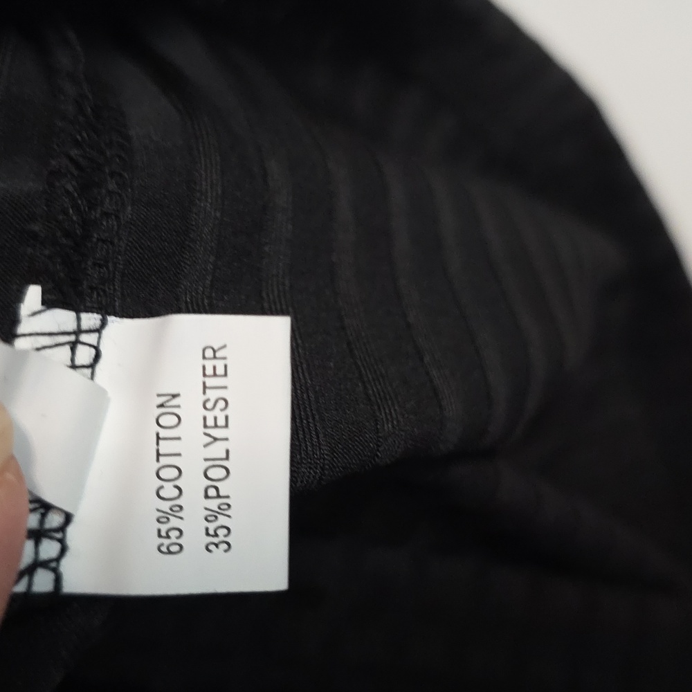 Flamingo Solid Ribbed Surplice Neck Crop Top - image 3